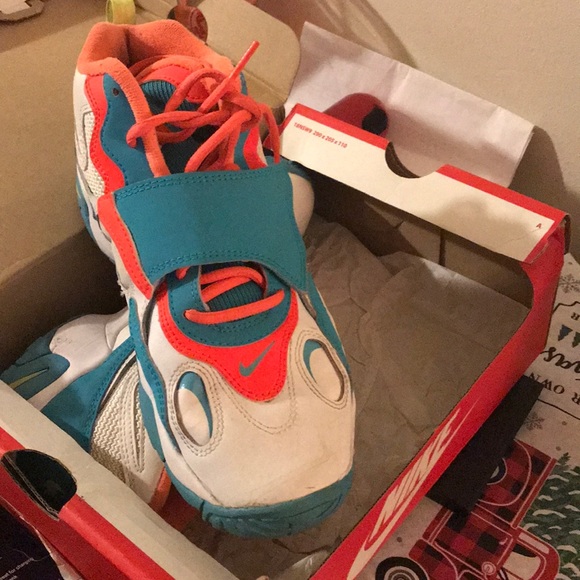 Air Speed Turf (GS) 7y - Picture 2 of 5